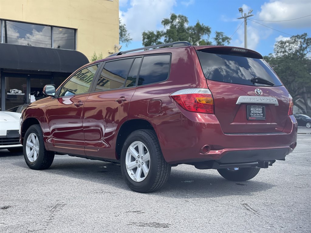 2010 Toyota Highlander - $11,999