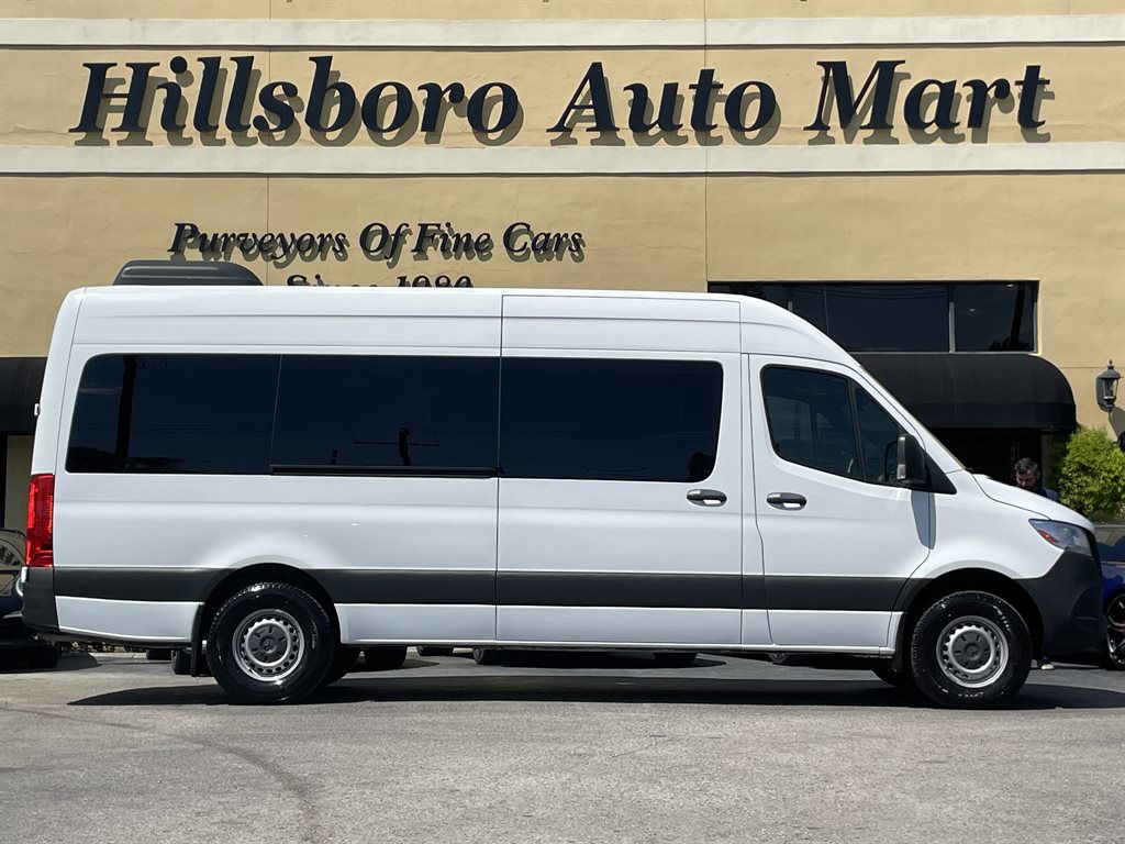 2020 Mercedes-Benz Sprinter 2500 High Roof photo