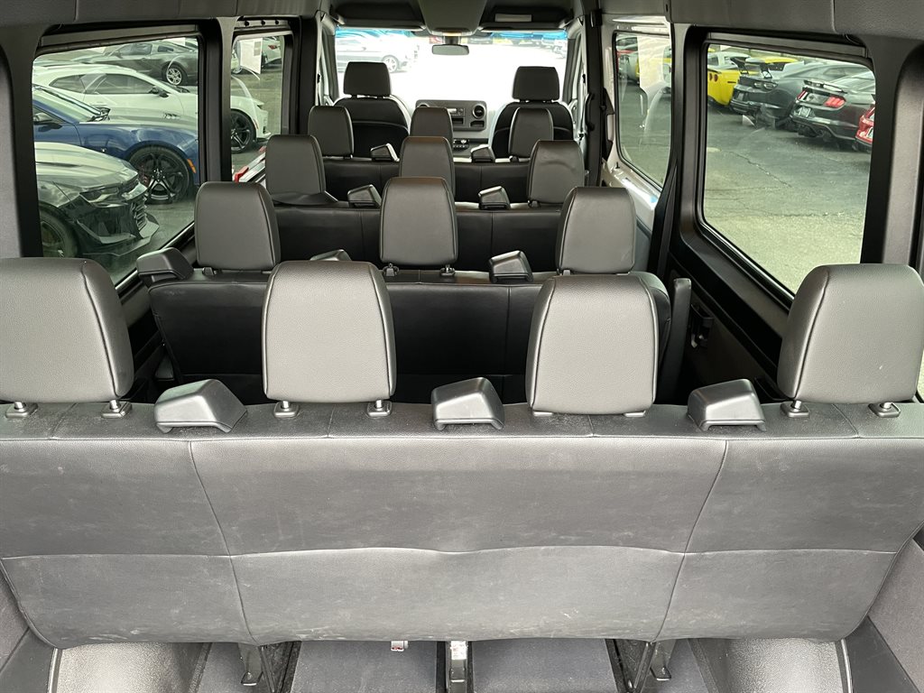 2020 Mercedes-Benz Sprinter 2500 High Roof photo