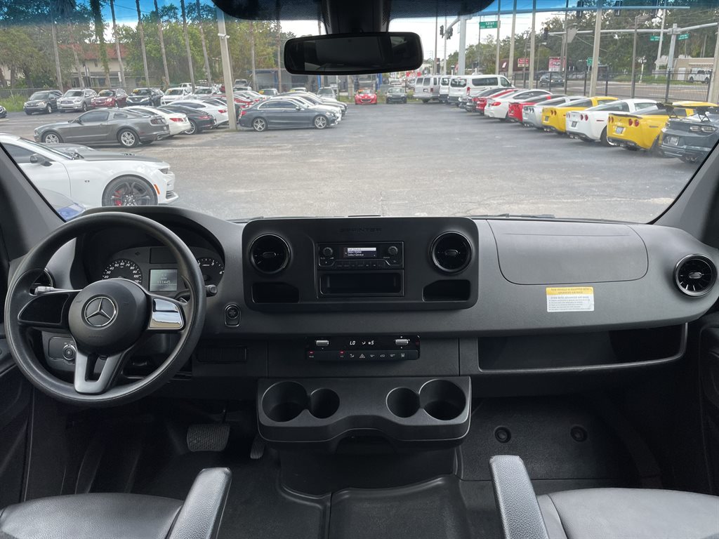 2020 Mercedes-Benz Sprinter 2500 High Roof photo