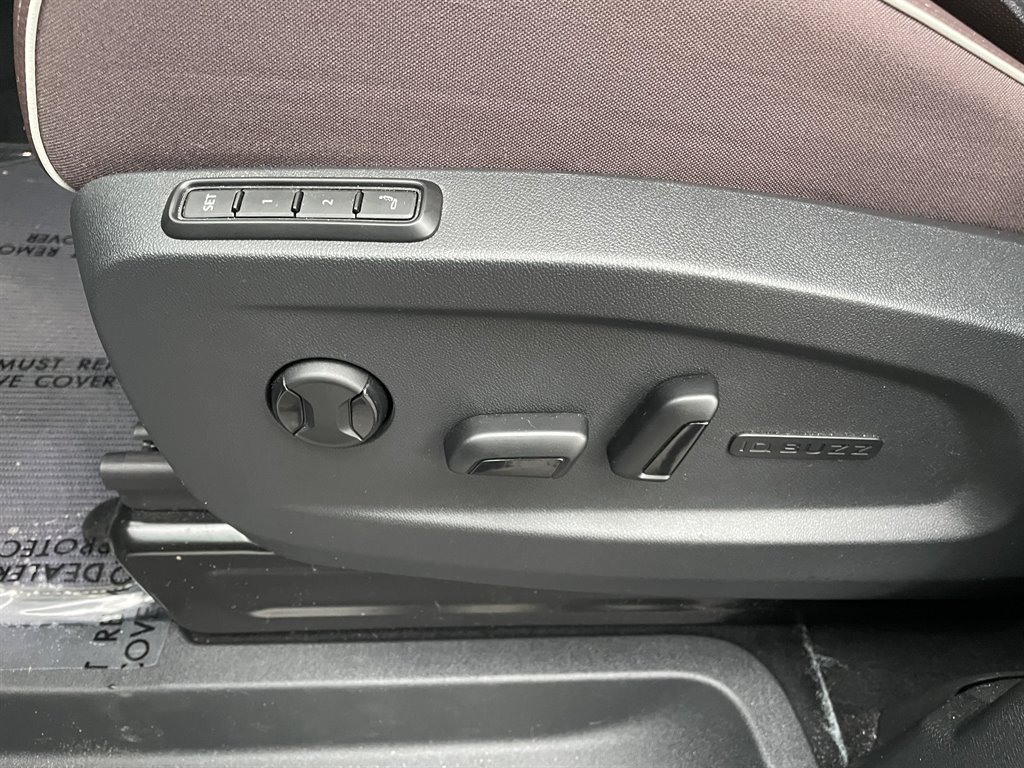 2025 Volkswagen Id. Buzz - $43,999