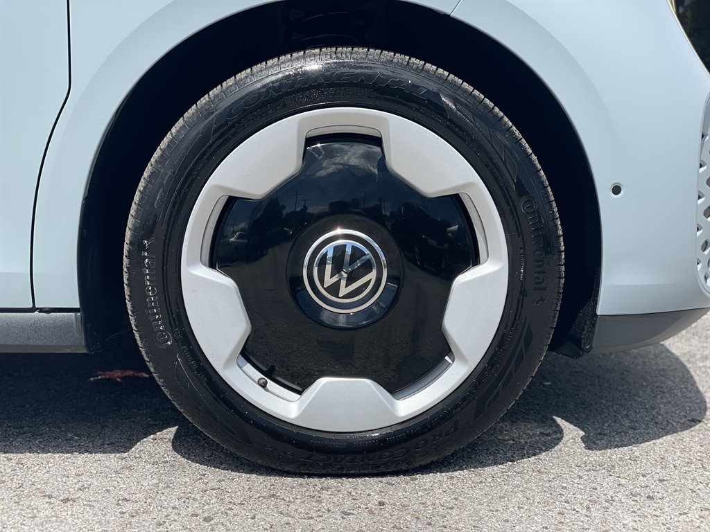2025 Volkswagen Id. Buzz - $43,999