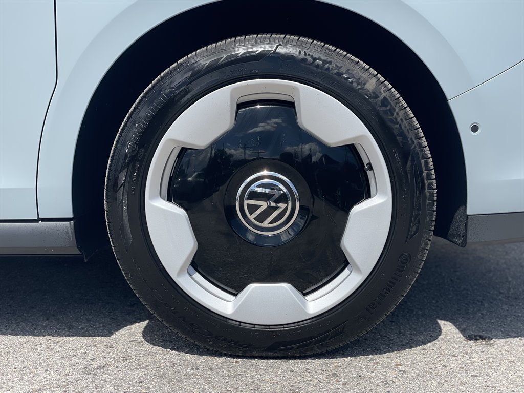 2025 Volkswagen Id. Buzz - $43,999