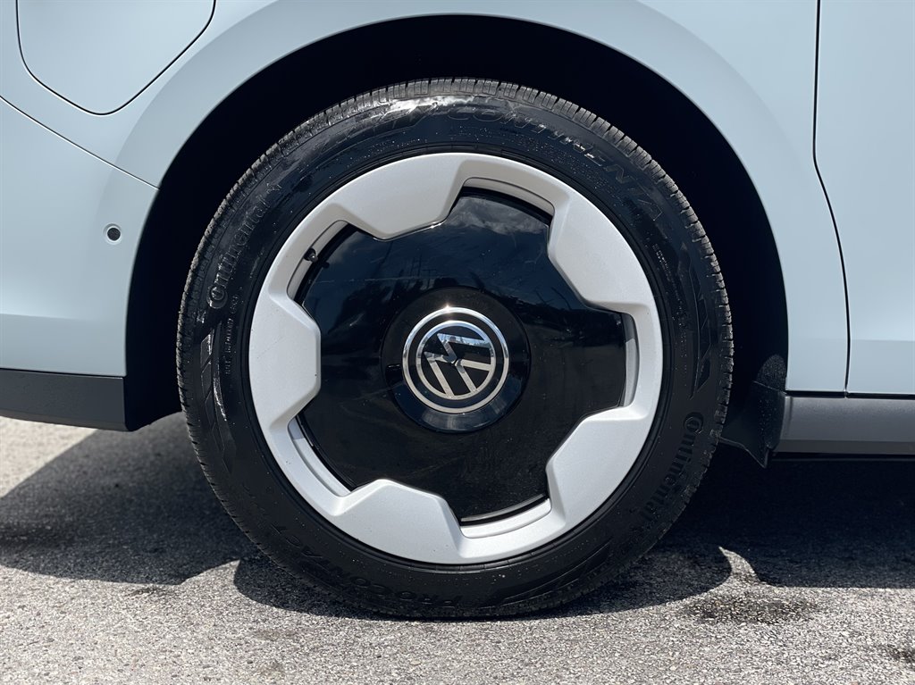 2025 Volkswagen Id. Buzz - $43,999