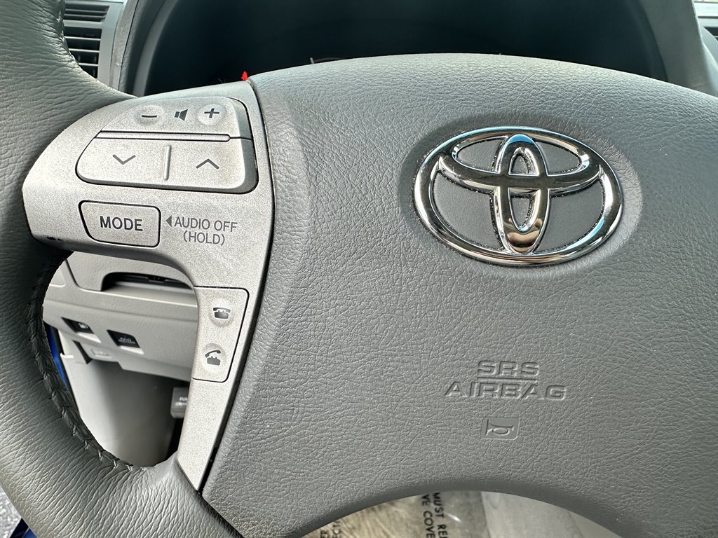2007 Toyota Camry - $9,999