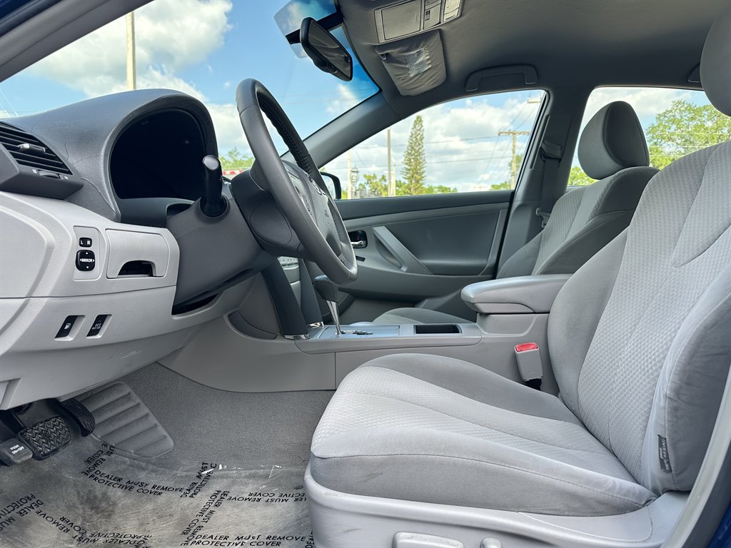 2007 Toyota Camry - $9,999