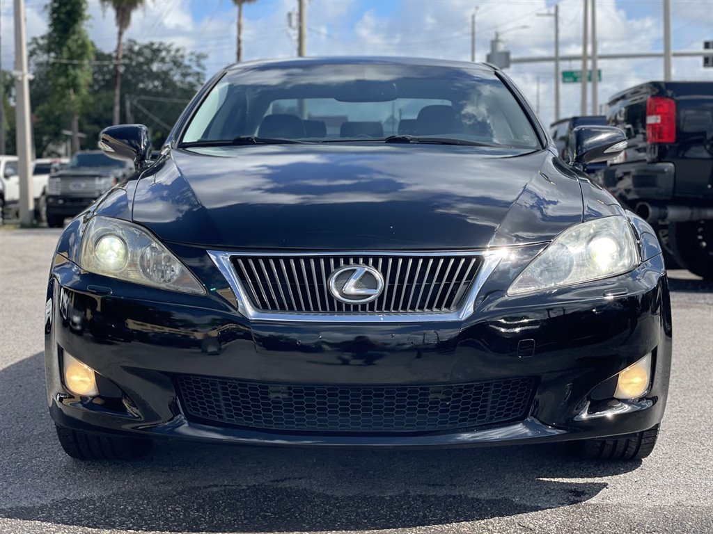 2010 Lexus IS - $8,999