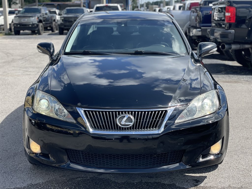 2010 Lexus IS - $8,999