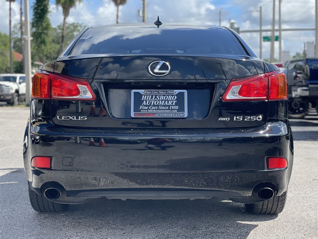 2010 Lexus IS - $8,999