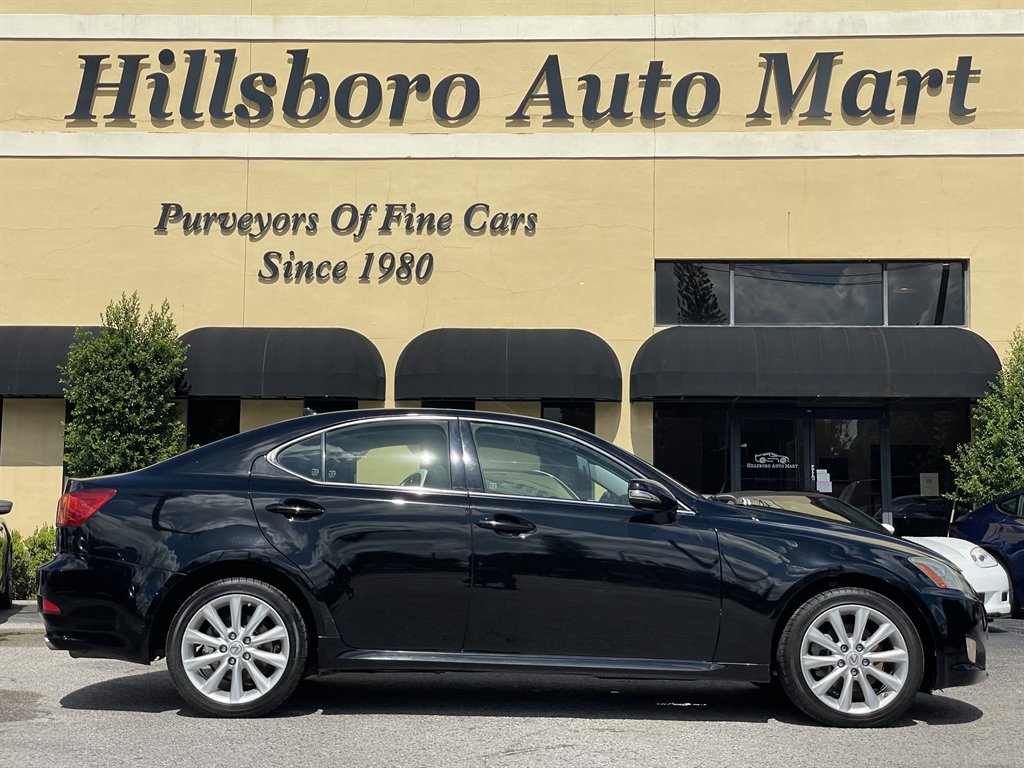 2010 Lexus IS - $8,999