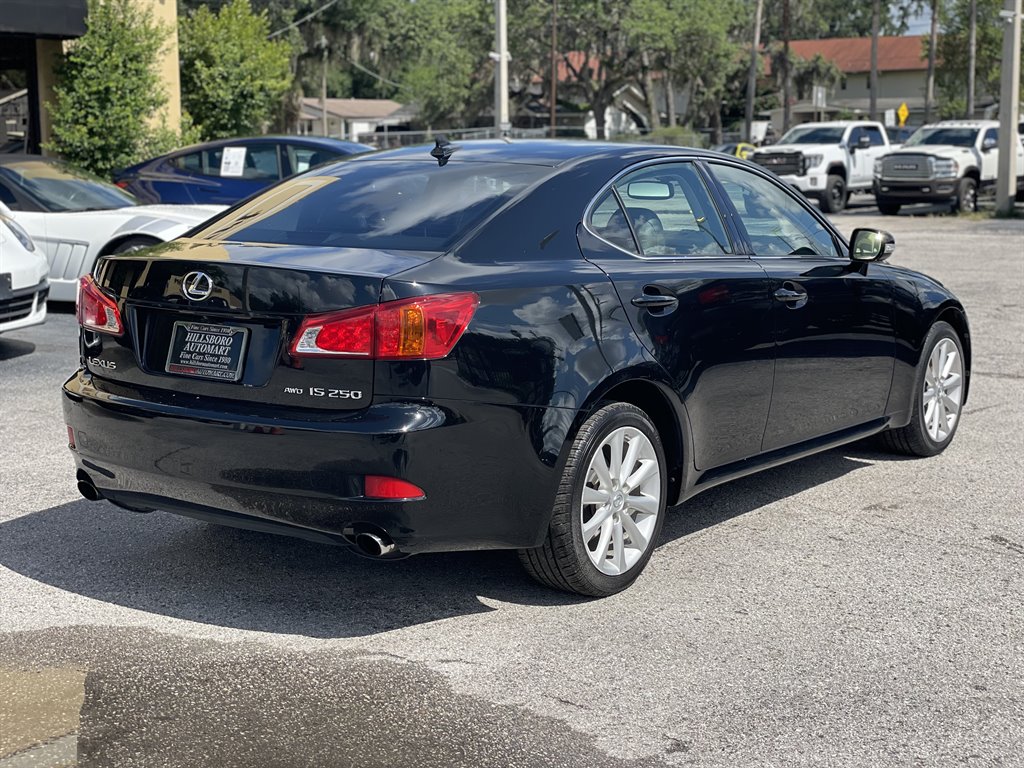 2010 Lexus IS - $8,999