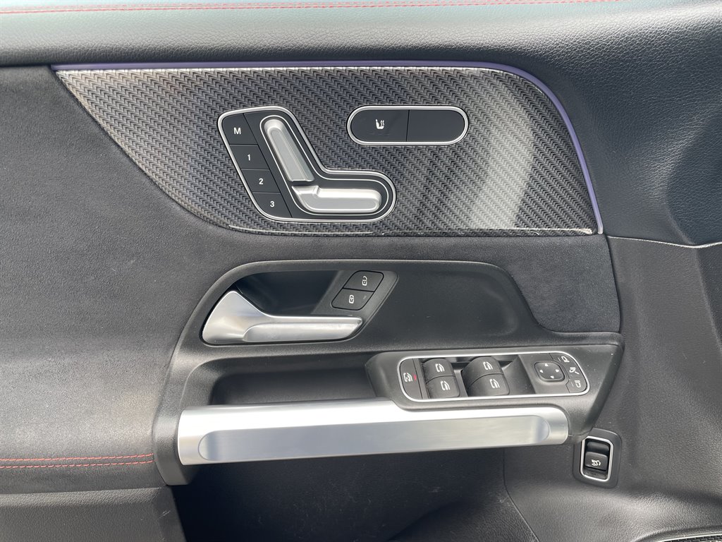 2020 Mercedes-Benz B-Class - $18,999