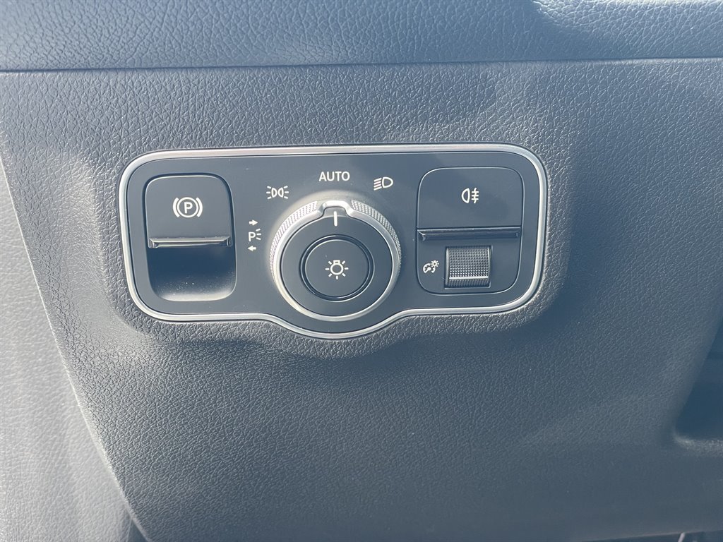 2020 Mercedes-Benz B-Class - $18,999