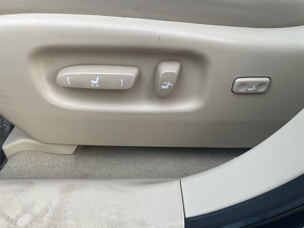 2010 Lexus RX - $9,999
