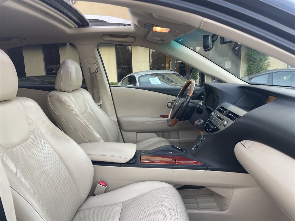 2010 Lexus RX - $9,999