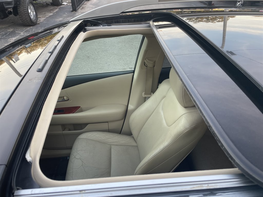 2010 Lexus RX - $9,999