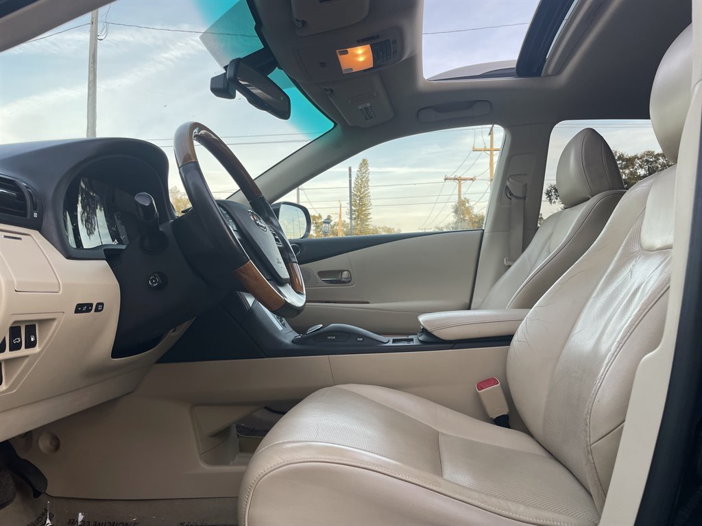 2010 Lexus RX - $9,999
