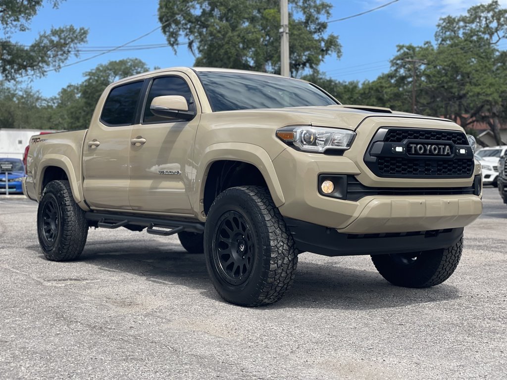 2017 Toyota Tacoma - $24,999