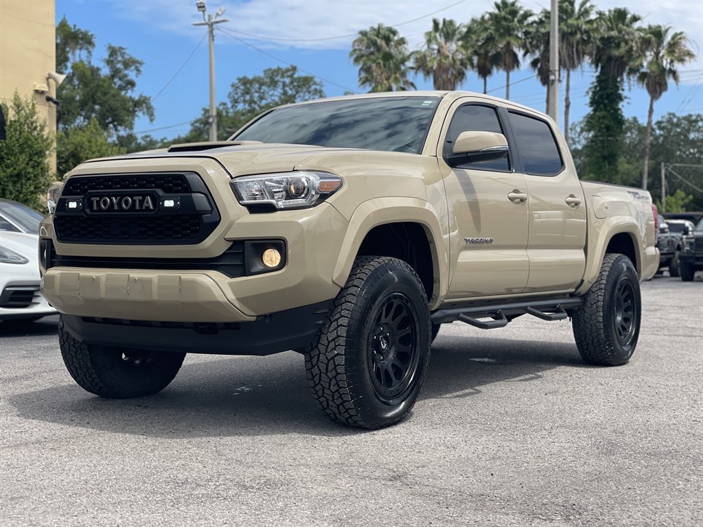 2017 Toyota Tacoma - $24,999