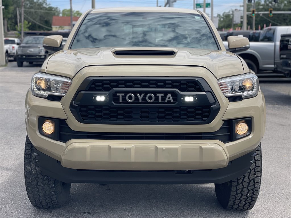 2017 Toyota Tacoma - $24,999