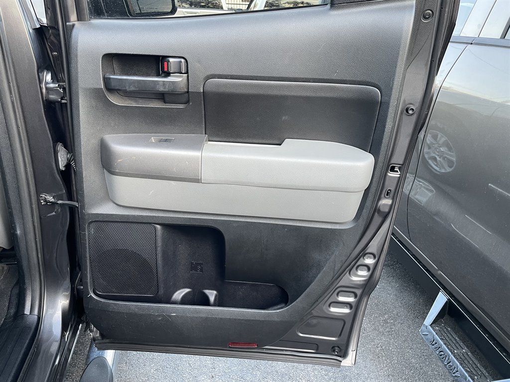 2013 Toyota Tundra Grade photo