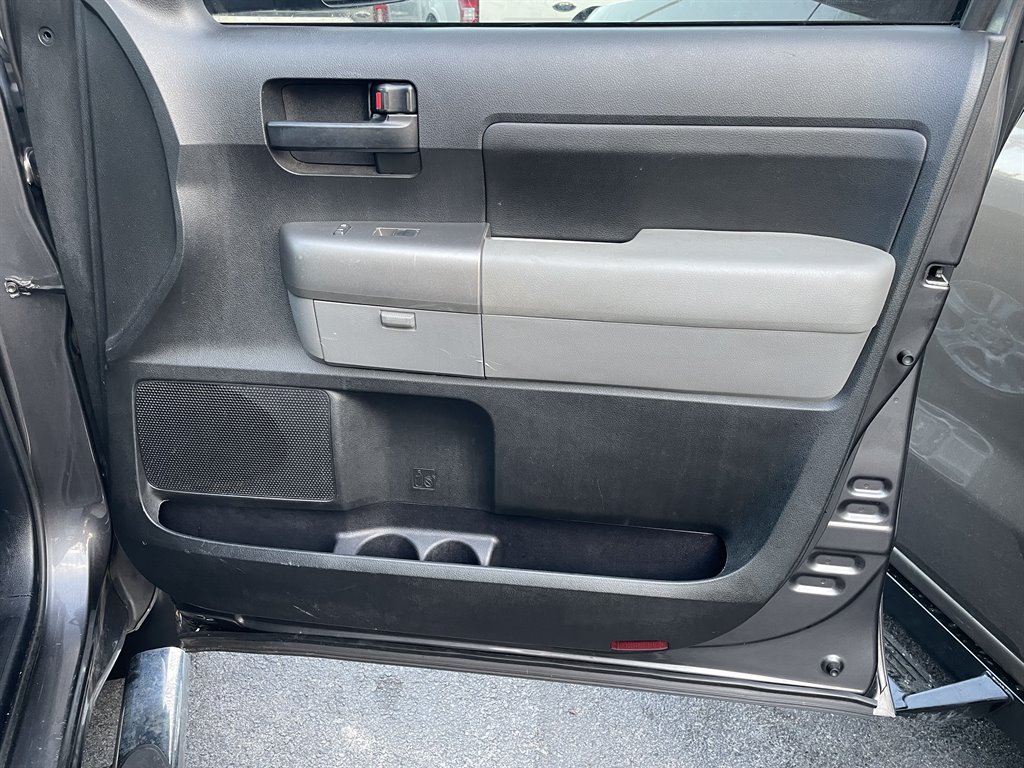 2013 Toyota Tundra Grade photo