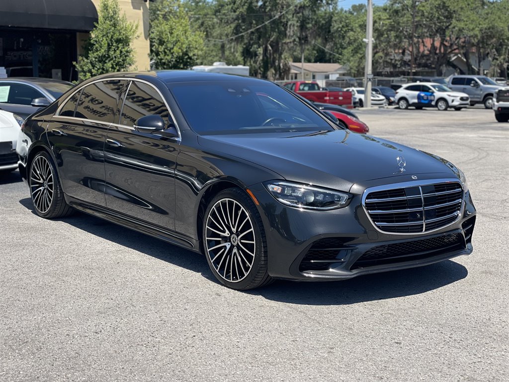 2021 Mercedes-Benz S-class - $59,999