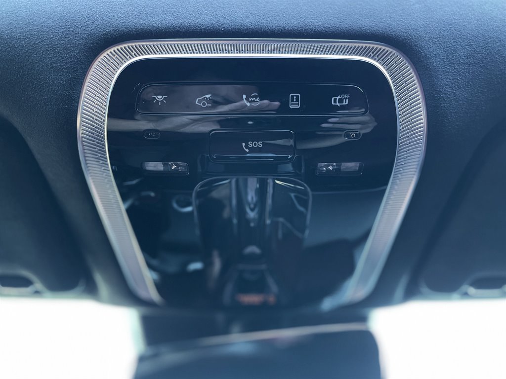 2021 Mercedes-Benz S-class - $59,999