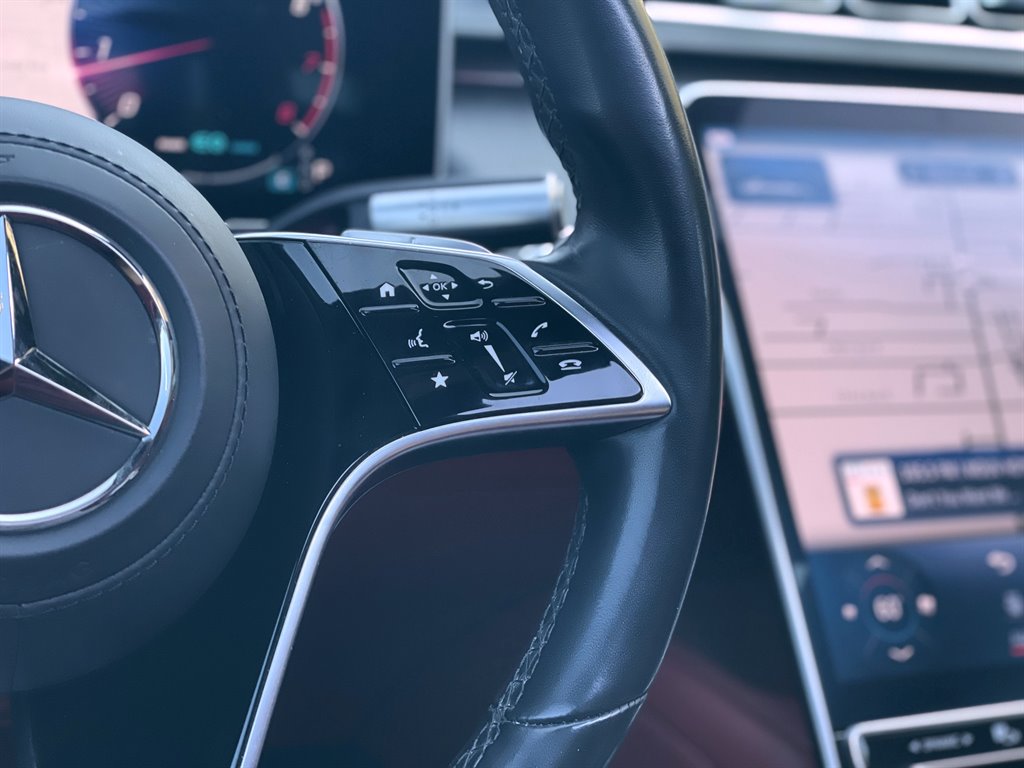 2021 Mercedes-Benz S-class - $59,999