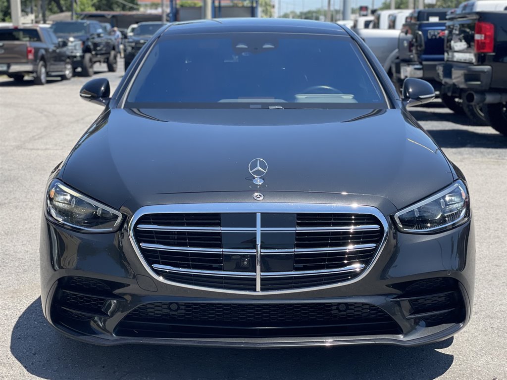 2021 Mercedes-Benz S-class - $59,999