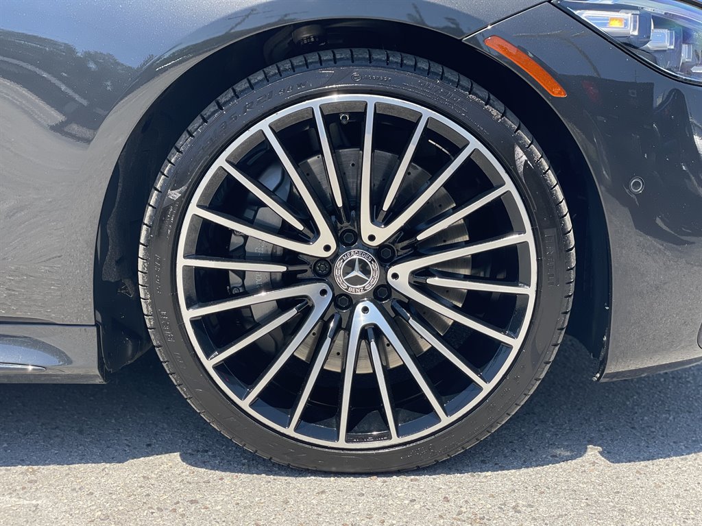 2021 Mercedes-Benz S-class - $59,999