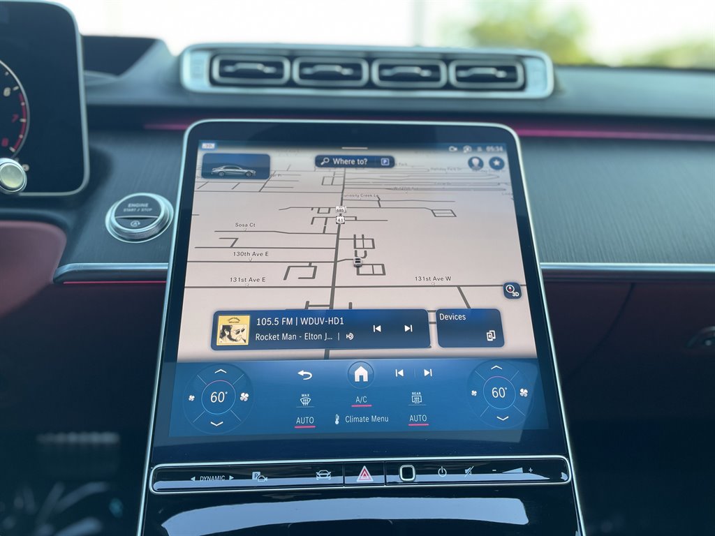 2021 Mercedes-Benz S-class - $59,999