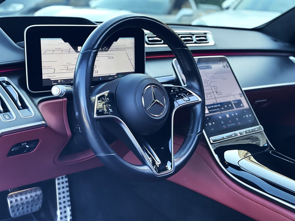 2021 Mercedes-Benz S-class - $59,999