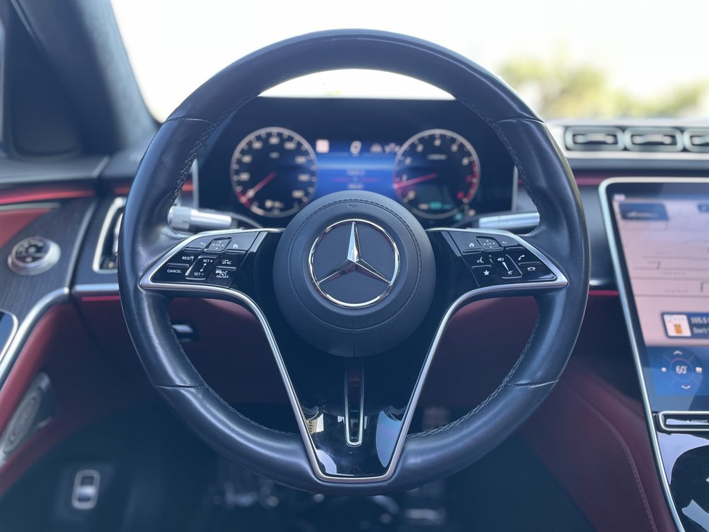2021 Mercedes-Benz S-class - $59,999