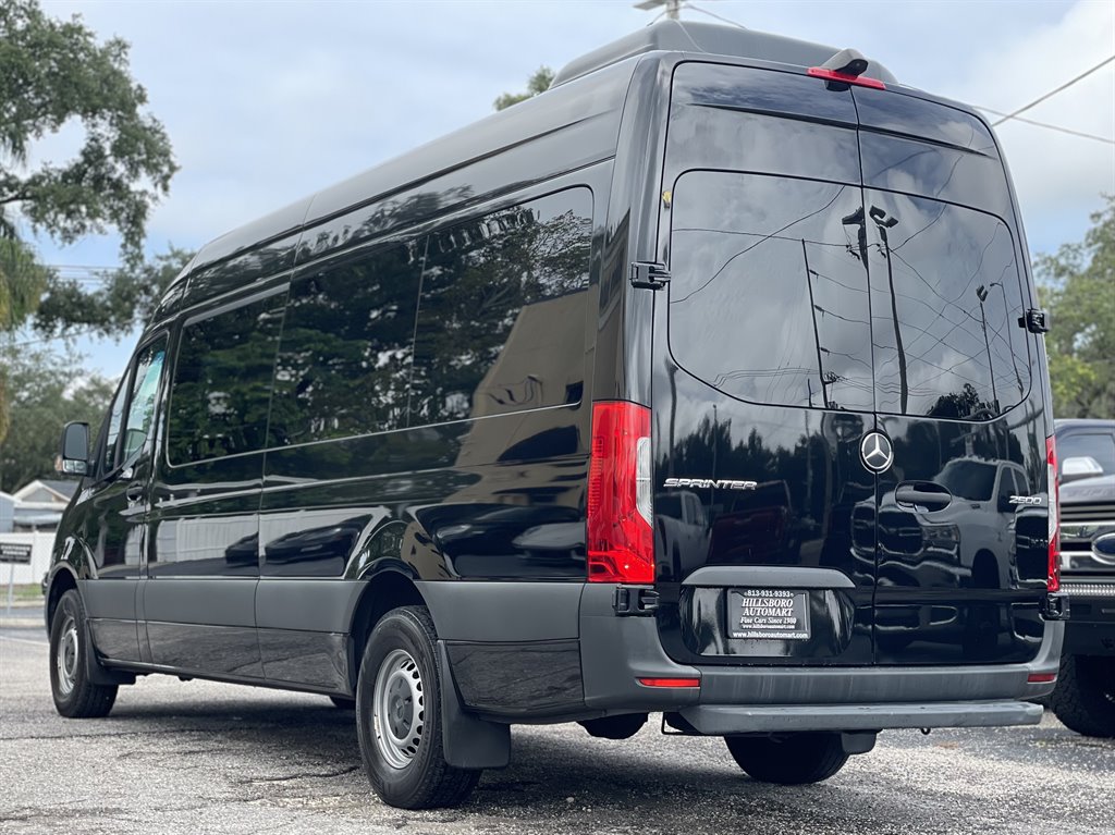 2021 Mercedes-Benz Sprinter 2500 High Roof photo