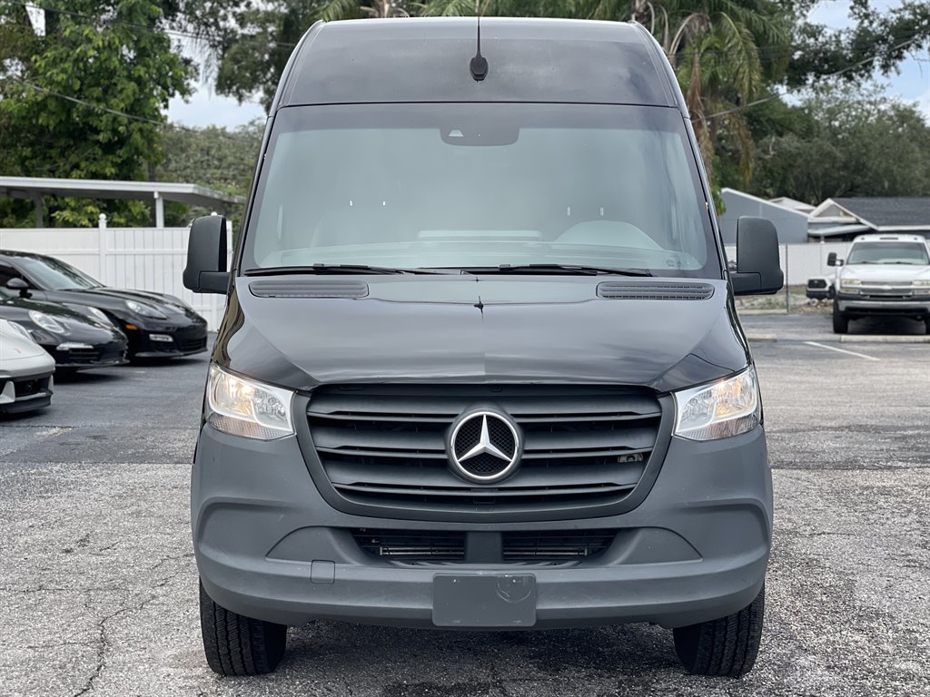 2021 Mercedes-Benz Sprinter 2500 High Roof photo