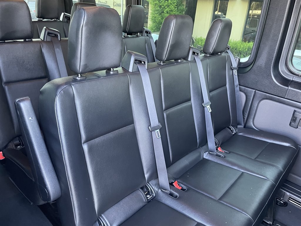 2021 Mercedes-Benz Sprinter 2500 High Roof photo
