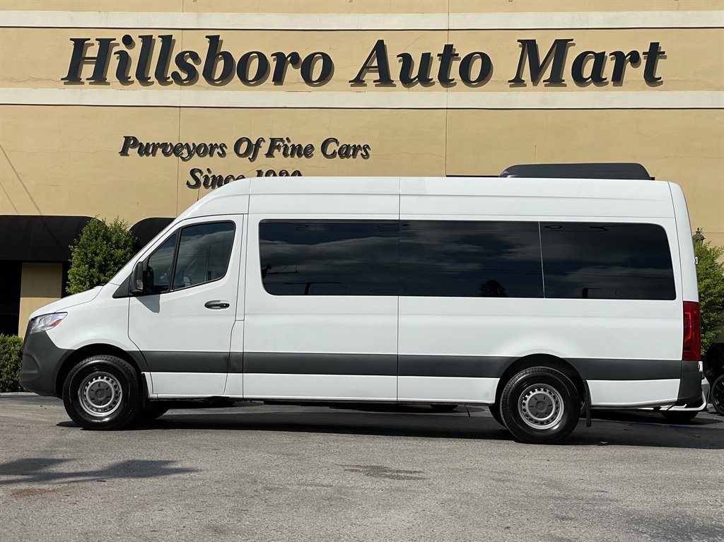 2021 Mercedes-Benz Sprinter 2500 High Roof photo