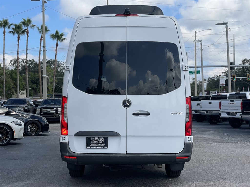 2021 Mercedes-Benz Sprinter 2500 High Roof photo