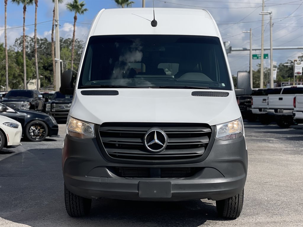 2021 Mercedes-Benz Sprinter 2500 High Roof photo