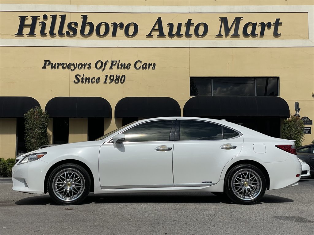 2015 Lexus ES - $11,999