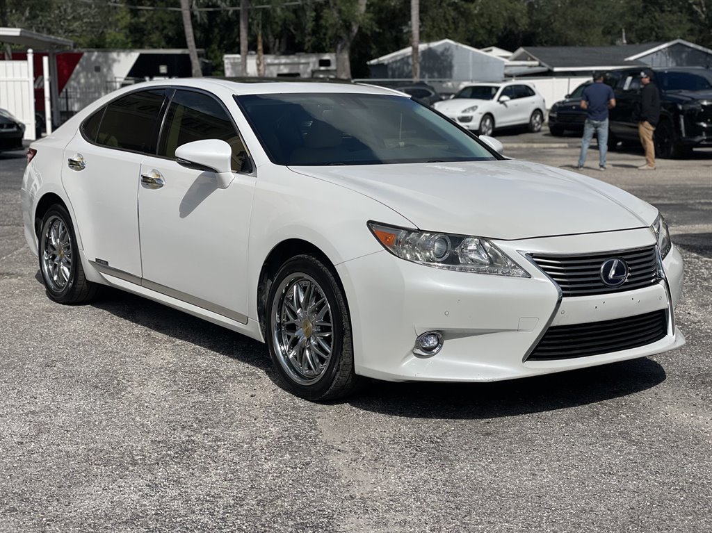 2015 Lexus ES - $11,999