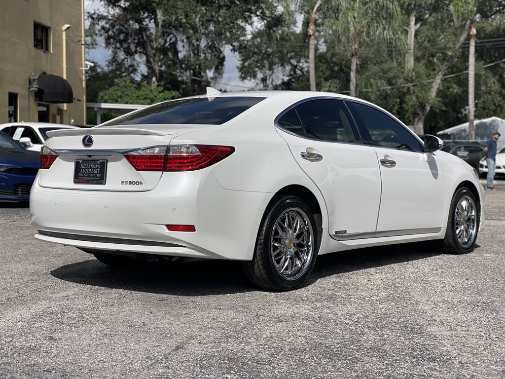 2015 Lexus ES - $11,999