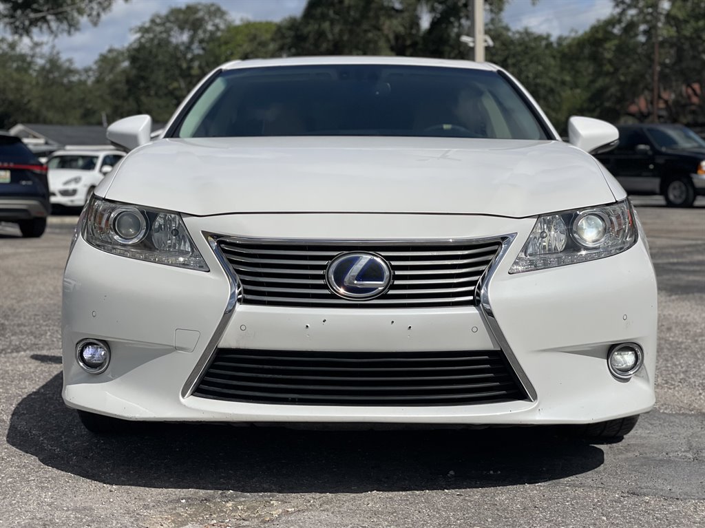 2015 Lexus ES - $11,999