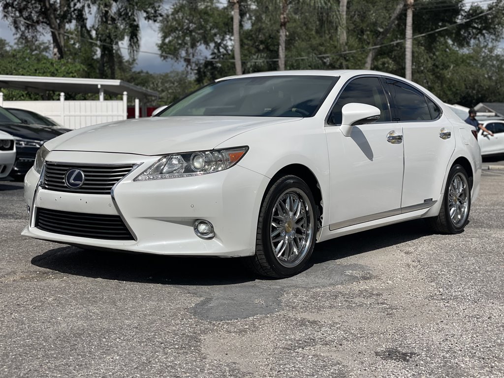 2015 Lexus ES - $11,999