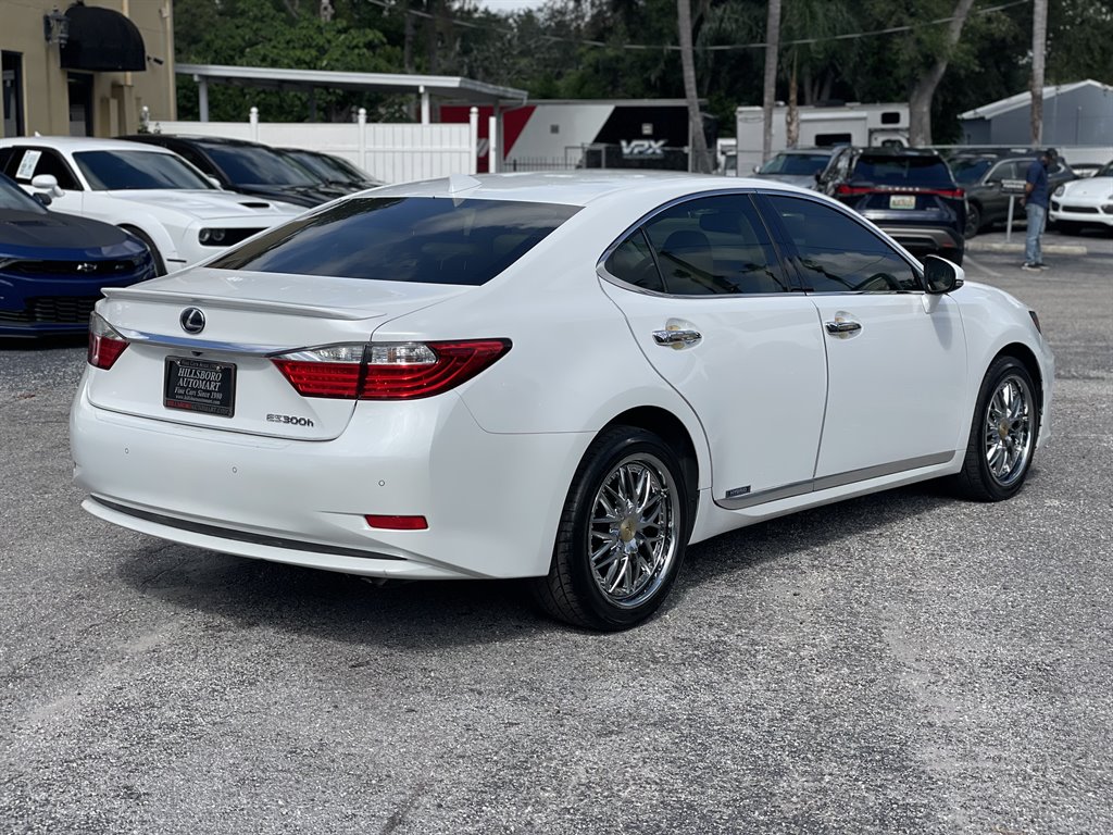 2015 Lexus ES - $11,999