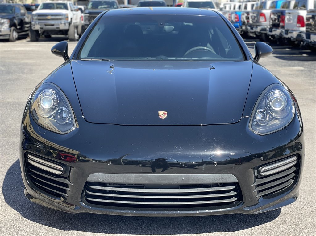 2015 Porsche Panamera GTS photo