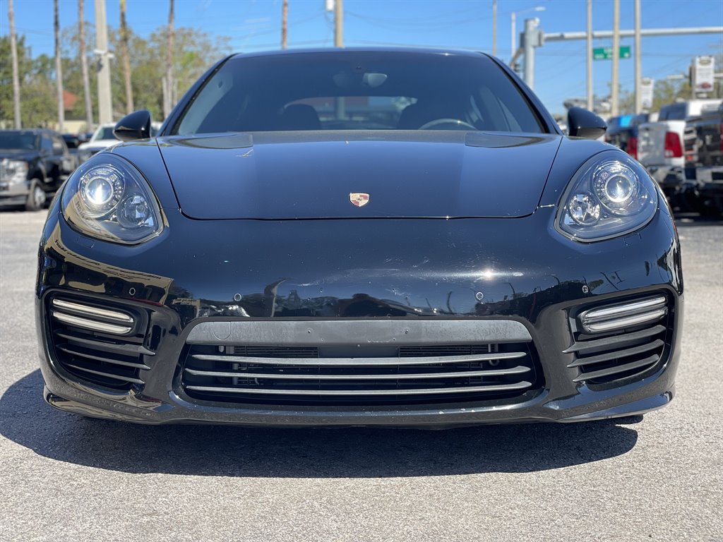 2015 Porsche Panamera GTS photo