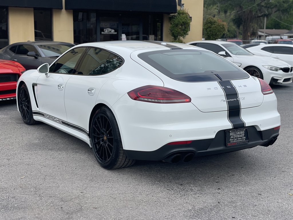 2015 Porsche Panamera GTS photo