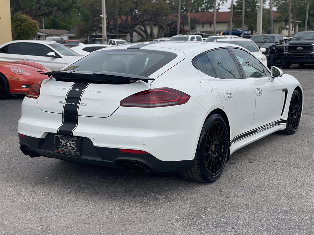2015 Porsche Panamera GTS photo